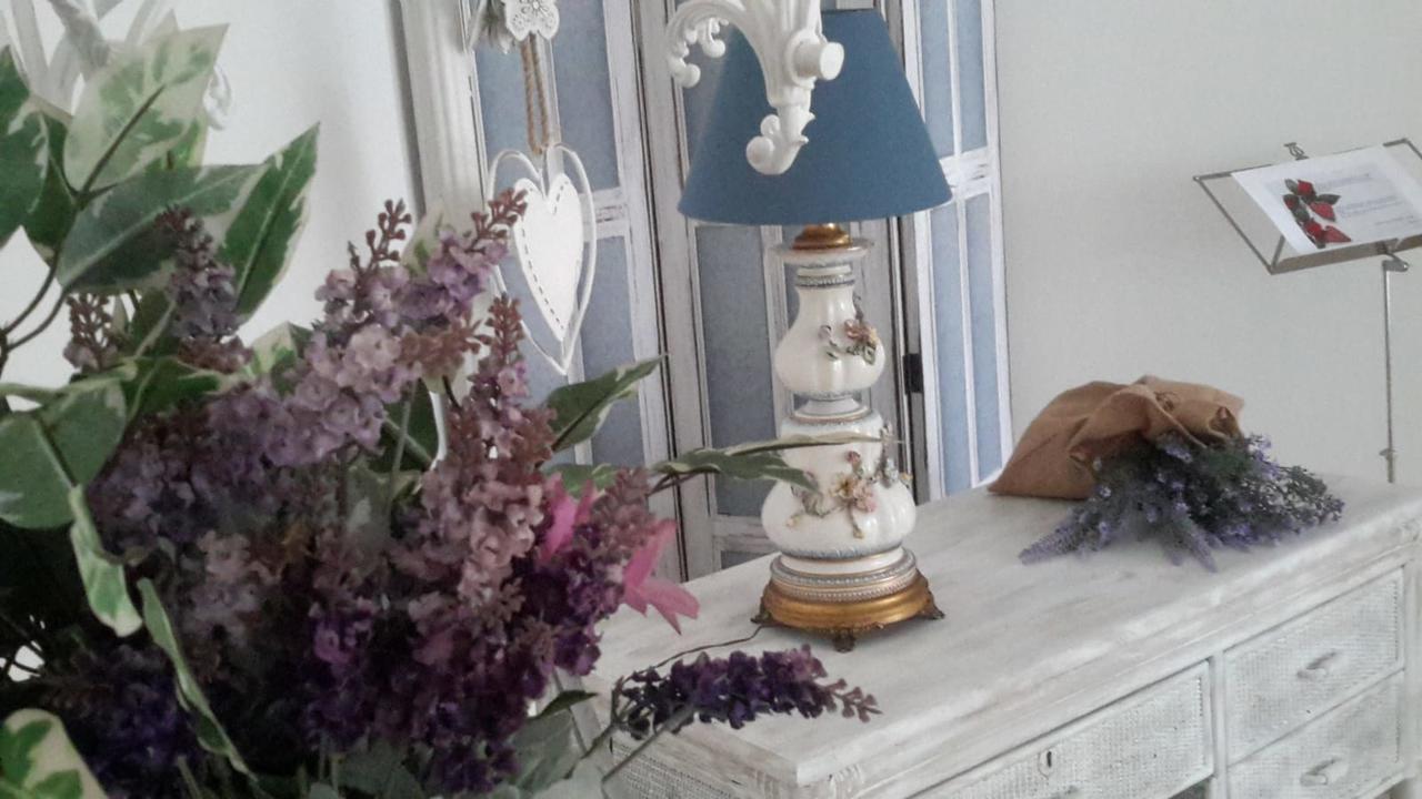 Beti House Heart'S And Roses Rooms Ponte Galeria Ngoại thất bức ảnh