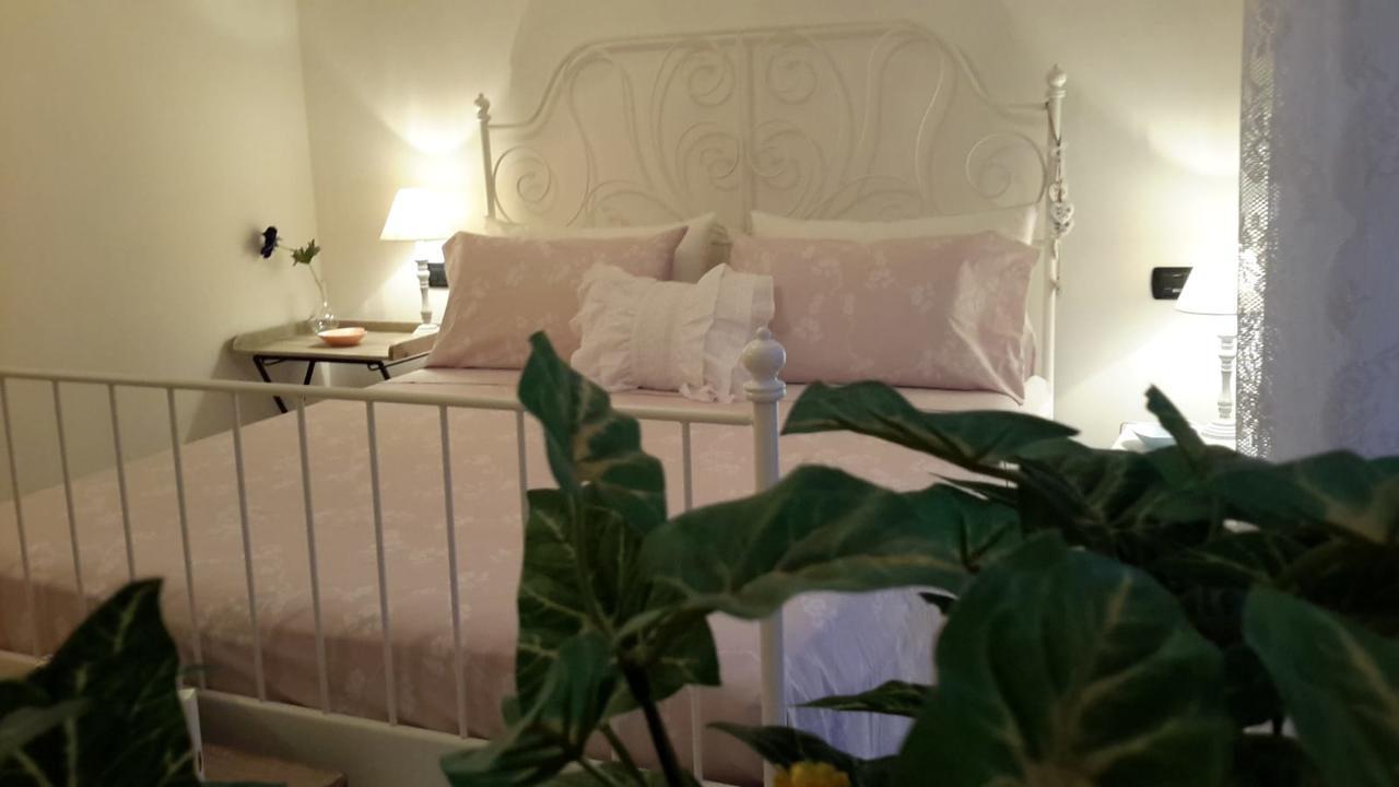 Beti House Heart'S And Roses Rooms Ponte Galeria Ngoại thất bức ảnh