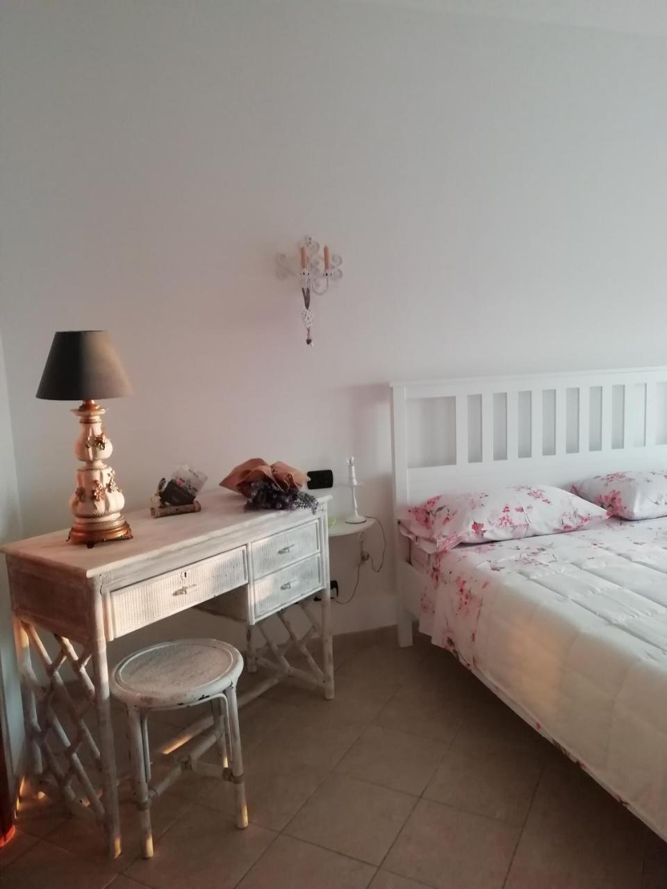 Beti House Heart'S And Roses Rooms Ponte Galeria Phòng bức ảnh